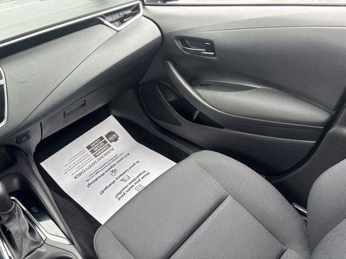 Used 2023 Toyota Corolla LE w/ LE Convenience Package image 15