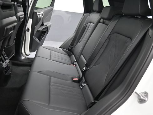 New 2026 BMW X3 xDrive30i w/ Premium Package AWD/4WD image 16