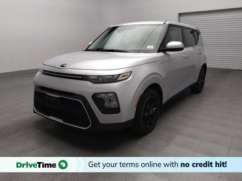 Used 2021 Kia Soul S image 1