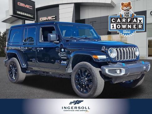 Used 2024 Jeep Wrangler Unlimited Sahara w/ Technology Group AWD/4WD image 1