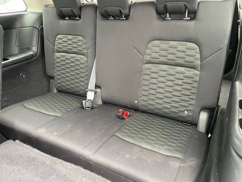 Certified 2025 Nissan Pathfinder SV w/ Cargo Package AWD/4WD image 5