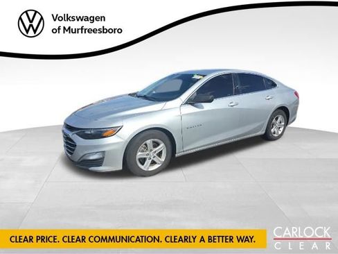 Used 2021 Chevrolet Malibu LS image 1