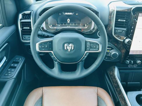 New 2026 RAM 1500 Big Horn AWD/4WD image 19