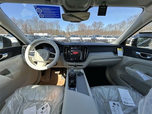 New 2025 Volvo XC60 T8 Plus w/ Climate Package image 12
