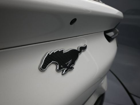 Used 2023 Ford Mustang Mach-E Premium image 12