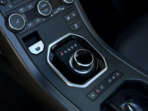 Used 2019 Land Rover Range Rover Evoque HSE Dynamic AWD/4WD image 14