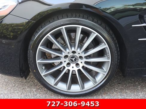 Used 2017 Mercedes-Benz SL 550 image 15