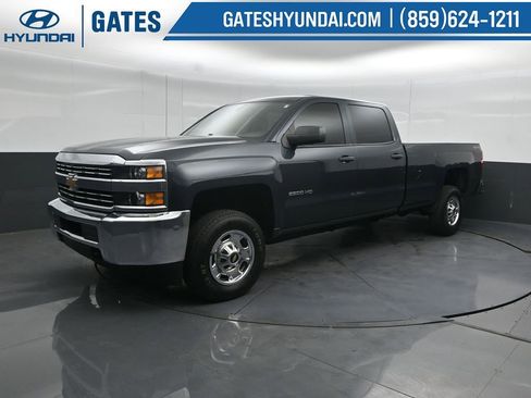 Used 2017 Chevrolet Silverado 2500 W/T AWD/4WD image 7