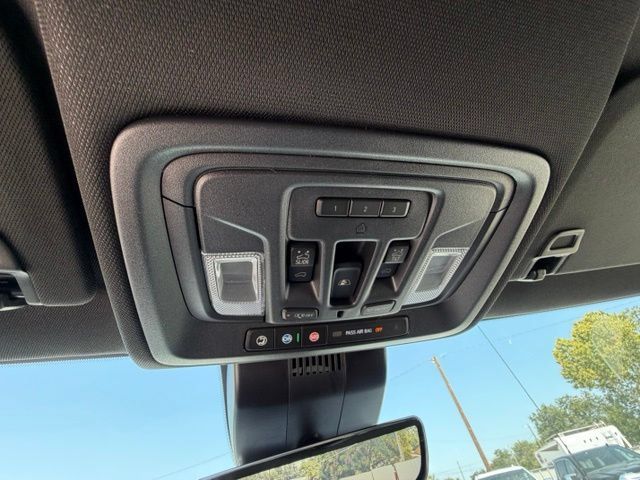New 2026 GMC Sierra 1500 AT4 w/ AT4 Premium Package AWD/4WD image 15