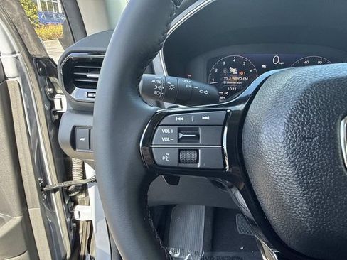 Certified 2026 Honda Pilot EX-L image 32