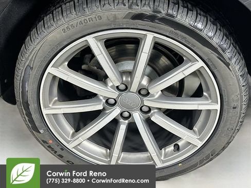 Used 2018 Audi Q3 2.0T Premium w/ Convenience Package AWD/4WD image 29