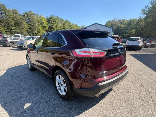 Used 2020 Ford Edge SEL w/ Convenience Package FWD image 3