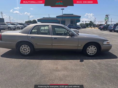 Used 2006 Mercury Grand Marquis GS image 4