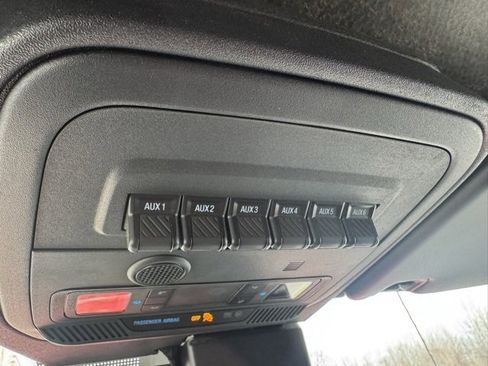 Certified 2023 Ford Bronco Badlands w/ Sasquatch Package image 34