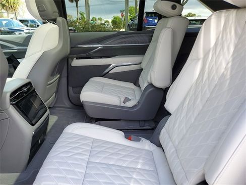 New 2025 Cadillac Escalade IQ Luxury 1 image 31