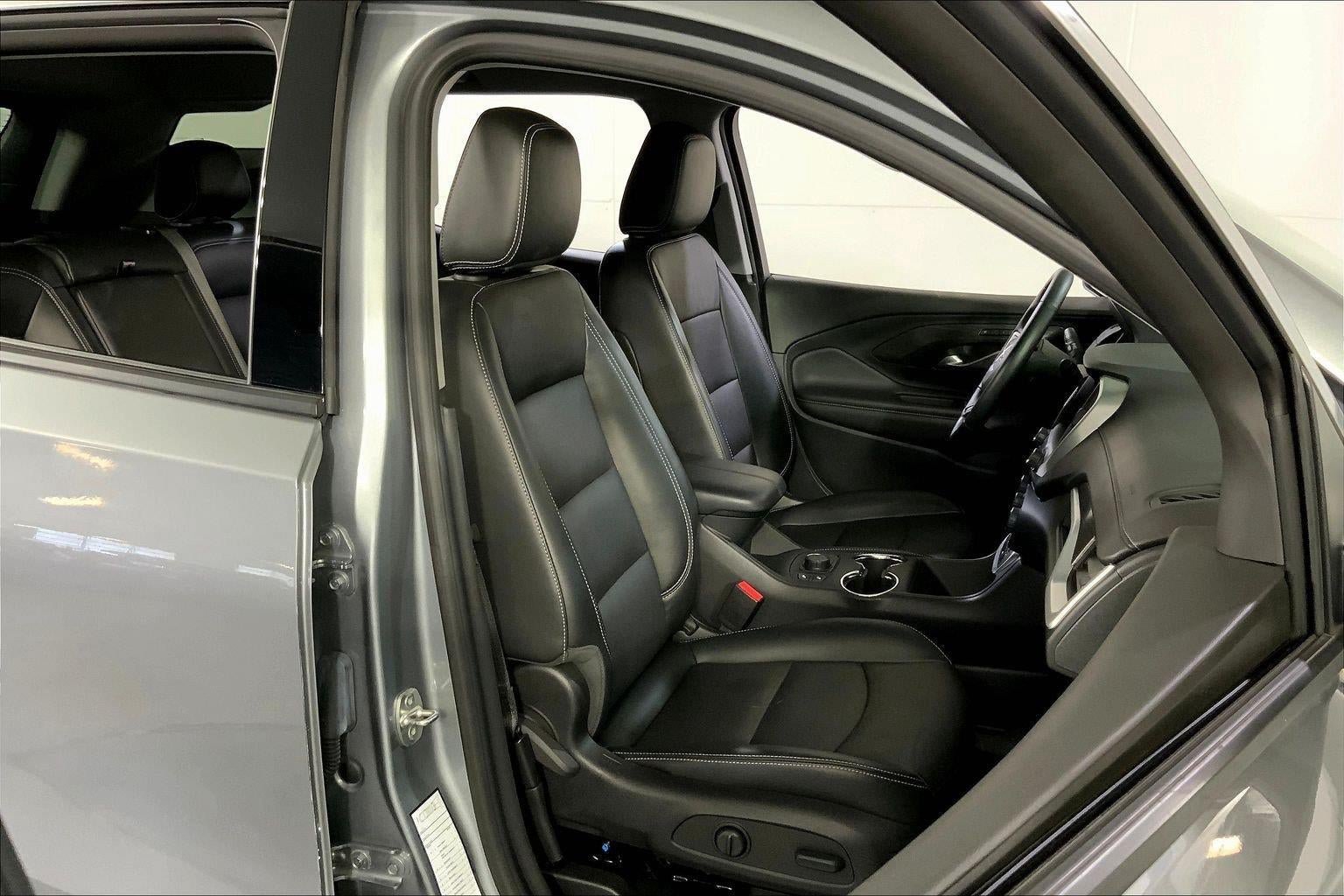 Used 2023 GMC Terrain SLT AWD/4WD image 7