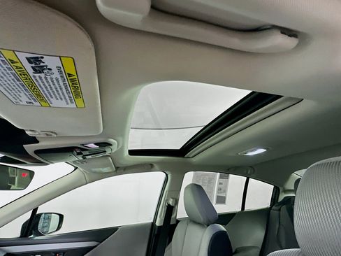 Used 2025 Subaru Legacy Premium AWD/4WD image 25