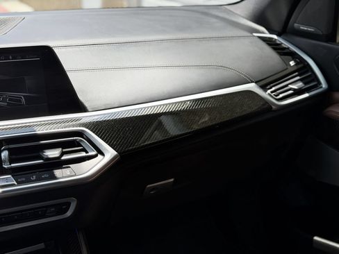 Used 2022 BMW X5 M50i w/ Executive Package AWD/4WD image 25