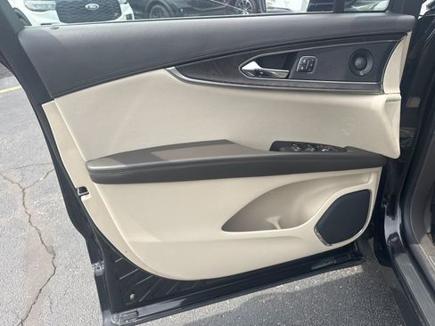Used 2019 Lincoln Nautilus Reserve AWD/4WD image 29