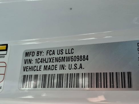 Used 2021 Jeep Wrangler Unlimited Sahara AWD/4WD image 29