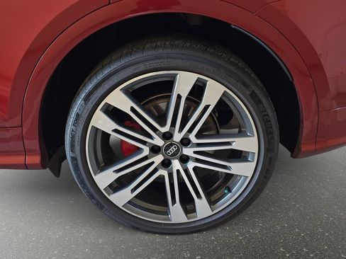 Used 2018 Audi SQ5 Prestige w/ Prestige Package AWD/4WD image 35