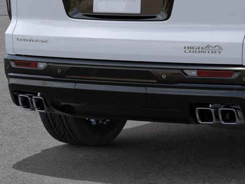 New 2026 Chevrolet Traverse High Country FWD image 38