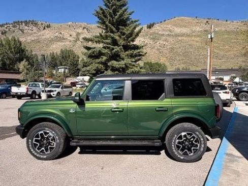 Used 2023 Ford Bronco Outer Banks AWD/4WD image 4