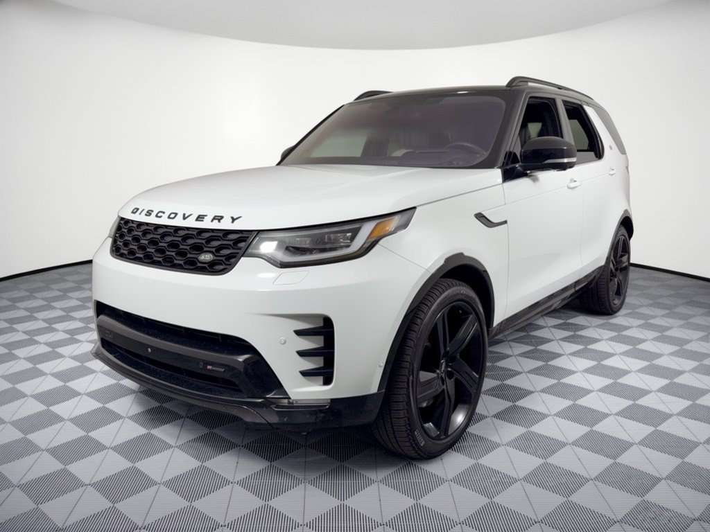 Used 2023 Land Rover Discovery Metropolitan Edition AWD/4WD image 1