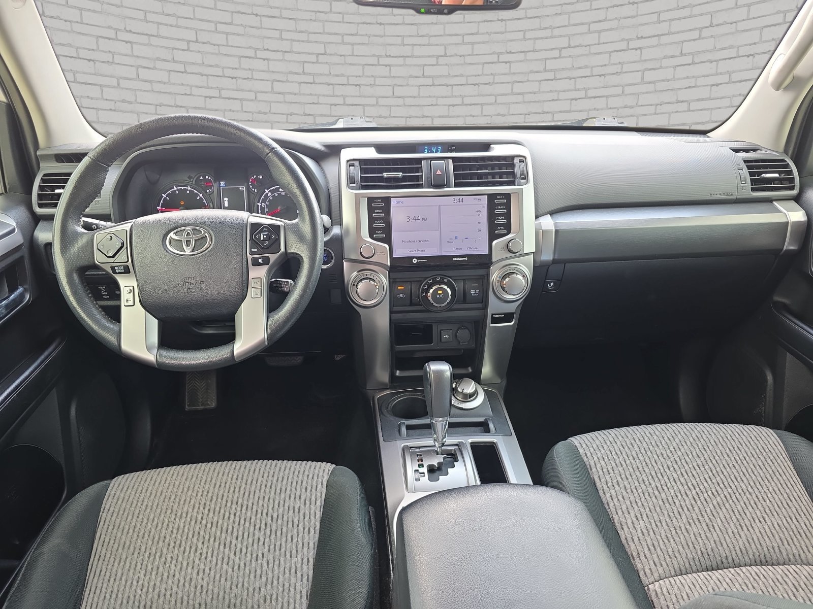 Used 2023 Toyota 4Runner SR5 AWD/4WD image 10