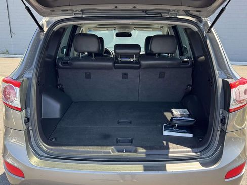Used 2012 Hyundai Santa Fe Limited FWD image 14