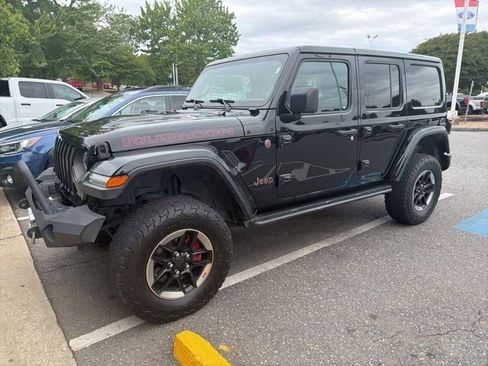 Used 2018 Jeep Wrangler Unlimited Rubicon AWD/4WD image 2