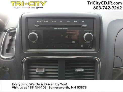 Used 2012 Dodge Grand Caravan SXT image 23