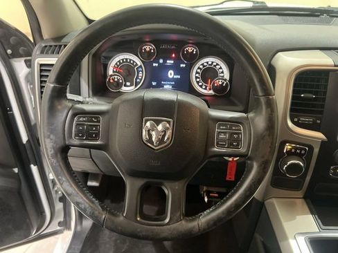 Used 2015 RAM 1500 Lone Star RWD image 10