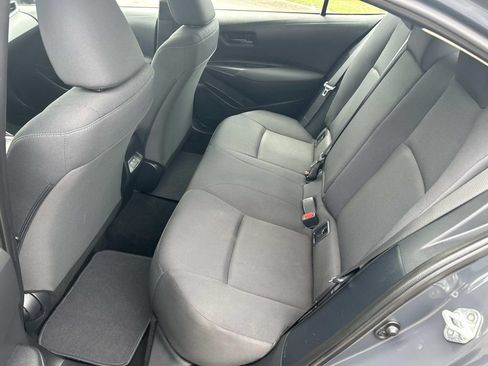 Used 2023 Toyota Corolla LE FWD image 16