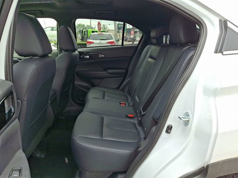 New 2025 Mitsubishi Eclipse Cross SEL image 10