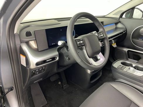 New 2026 Hyundai Ioniq 9 Limited AWD/4WD image 2
