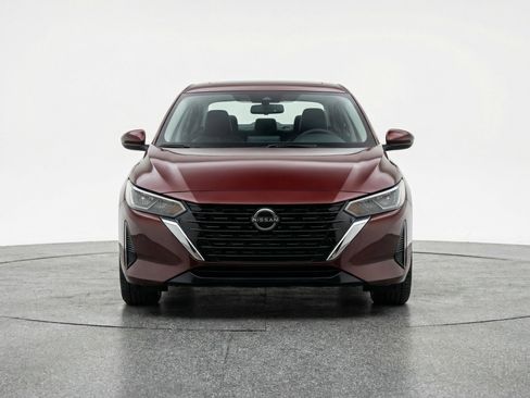 Used 2025 Nissan Sentra SV image 2