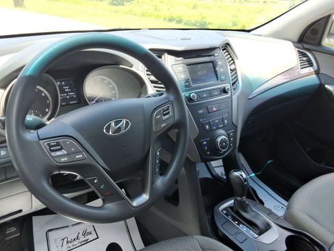 Used 2017 Hyundai Santa Fe Sport AWD/4WD image 12