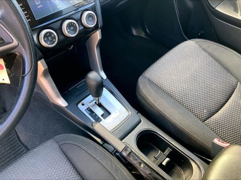 Used 2016 Subaru Forester 2.5i Premium image 13