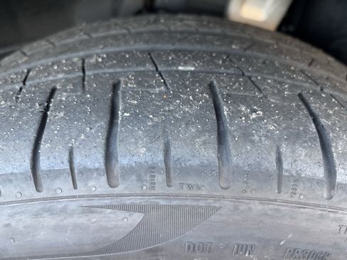 Used 2024 BMW X5 M60i image 31