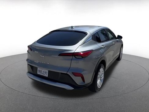 Used 2025 Buick Envista Preferred image 14