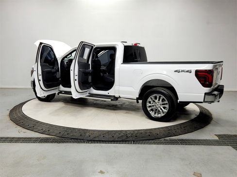 Used 2024 Ford F150 Lariat w/ Tow/Haul Package image 13