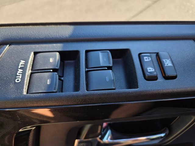 Used 2022 Toyota 4Runner TRD Off-Road Premium w/ Moonroof Package AWD/4WD image 39