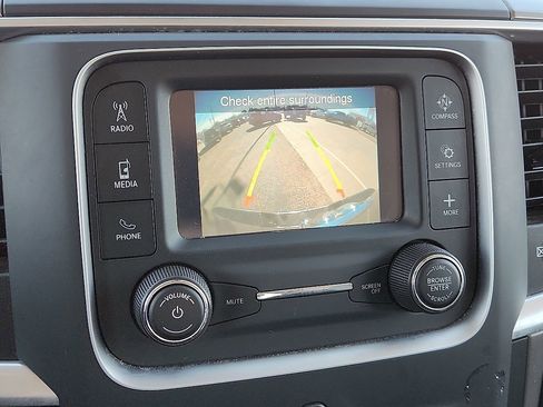 Used 2024 RAM 1500 Classic SLT image 8