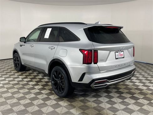 Used 2022 Kia Sorento SX image 21