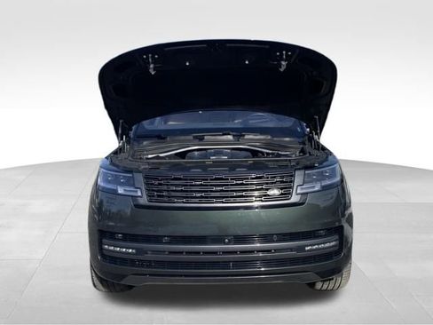 Used 2023 Land Rover Range Rover SE image 9