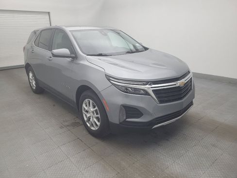 Used 2023 Chevrolet Equinox LT w/ Driver Convenience Package image 13