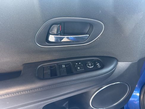 Used 2020 Honda HR-V EX image 24