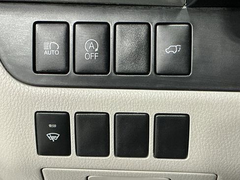 Used 2018 Toyota Highlander XLE image 17