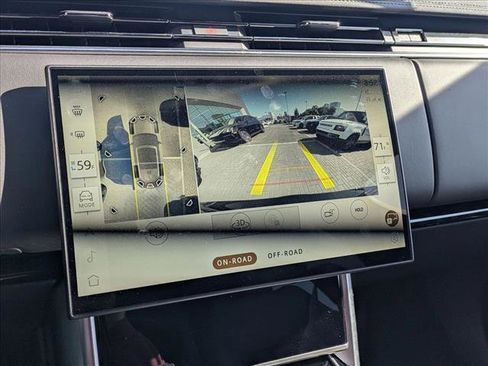 New 2026 Land Rover Range Rover SE AWD/4WD image 13